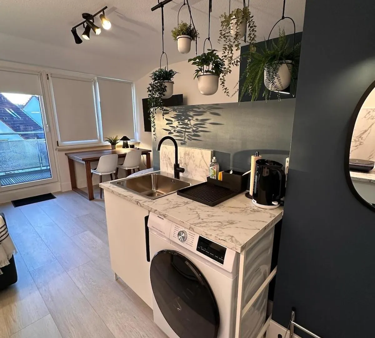 Urhome 22 City, Airport, Messe, Auto-,Strassenbahn Nuremberg Apartment